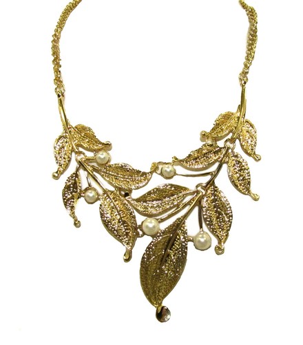 Conjunto de collar y pendiente de hoja de oro con perlas blancas en hojas texturizadas NUEVO - Imagen 9 de 11