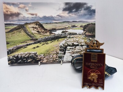 Conqueror Virtual Challenge Medal HADRIANS WALL komplett mit Location Canvas!