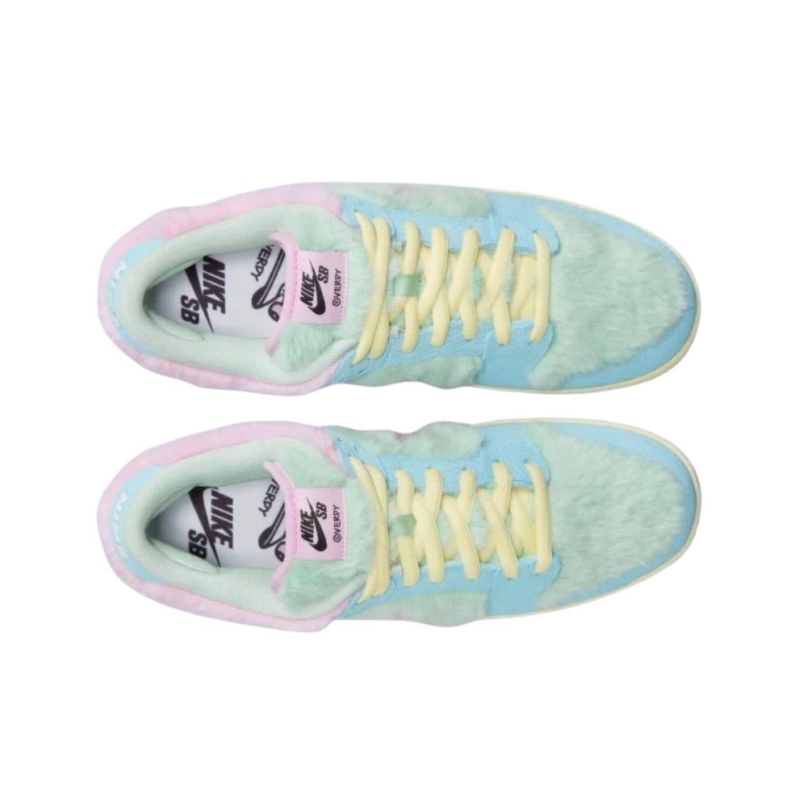 FN6040-400 ★ Nike x Verdy SB Dunk Low Pro ★ Nike x Verdy SB Dunk Low Pro Blue Gaze and Enamel Green