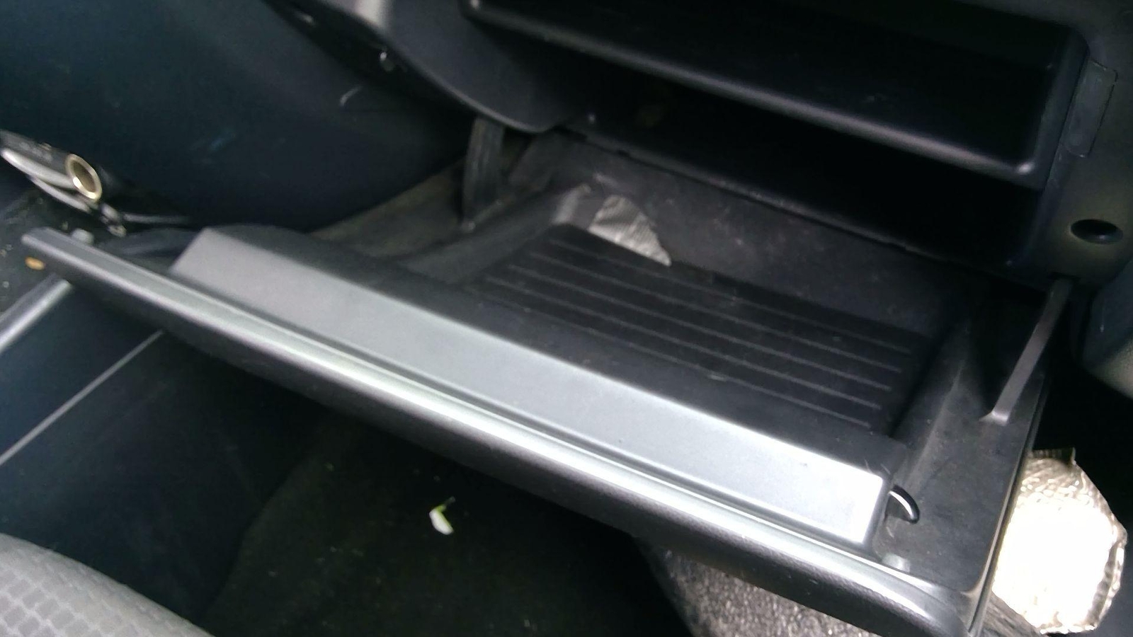 2012 2013 Kia Soul Glove Box Assembly Black OEM 845102K520WK eBay