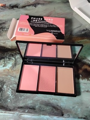PHASE ZERO Blush & Bronzer Trio Palette 12g/0.42oz Brand New In Box