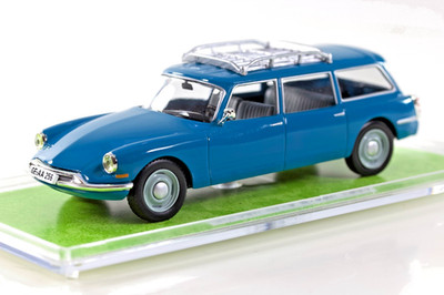 Whitebox 1960 Citroën ID19 Break 1:43 Whitebox WB039