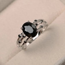 Black Onyx Gemstone 925 Sterling Silver Modern Women Ring Duty Free
