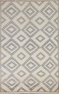 Geometric Moroccan Style Indian Area Rug 5x8 Ft Handmade Wool Carpet Beige Rug