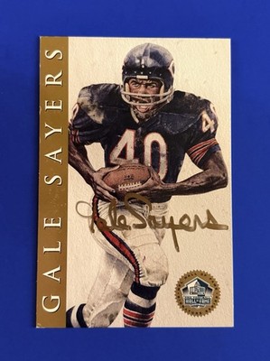 1998 Gale Sayers Bears Hand Signed 4x6” Gold Sharpie Football HOF