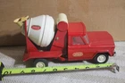 TONKA small red cement mixer, 9"long. VG condition!
