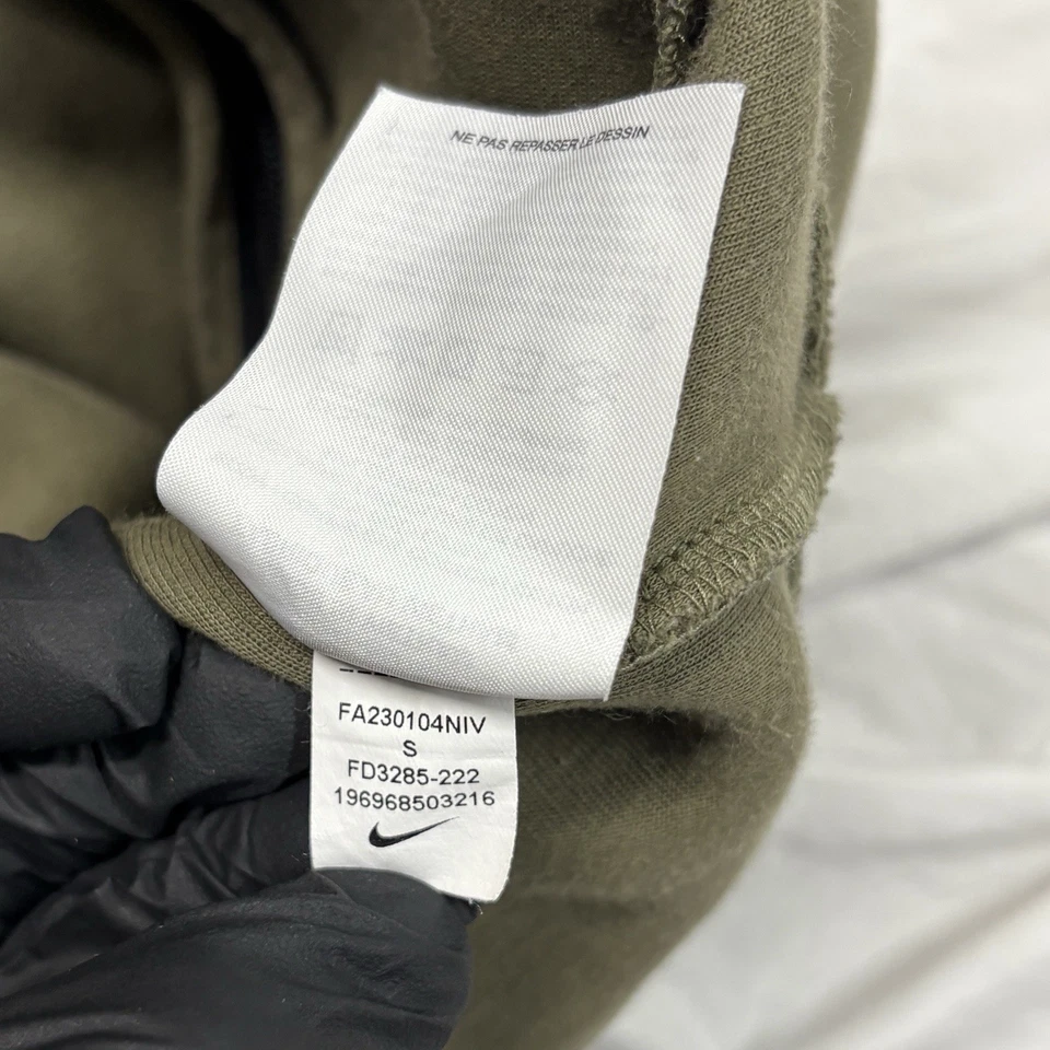 Nike Tech Fleece Cremallera Completa Corredor de Vientos Sudadera con Capucha Negra Con Pantalones Jogger Conjunto Niño’s S Foto 3 de 4