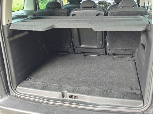 2017 Peugeot Partner Tepee BlueHDi Outdoor MPV Diesel Automatic - Picture 9 of 20