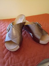 Vintage DR SCHOLL'S Original Collection Flight Sandal in Bronze, Size 7M