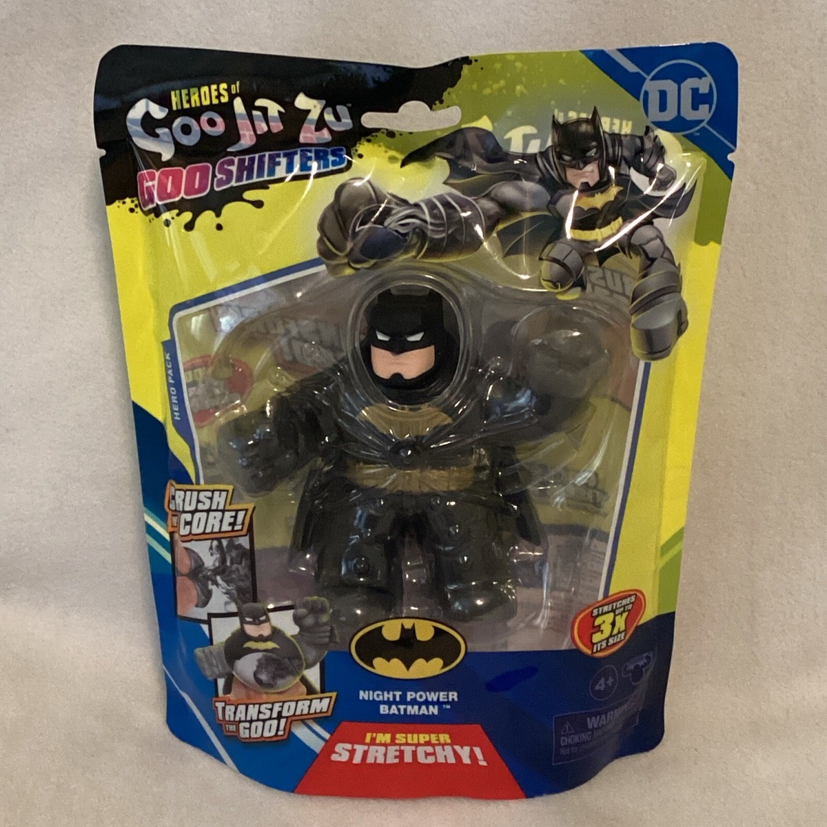 DC Heroes GOO - Shifters Batman Con Ripieno Luminoso - Action Figure Morbida Ed Elastica Per Bambini