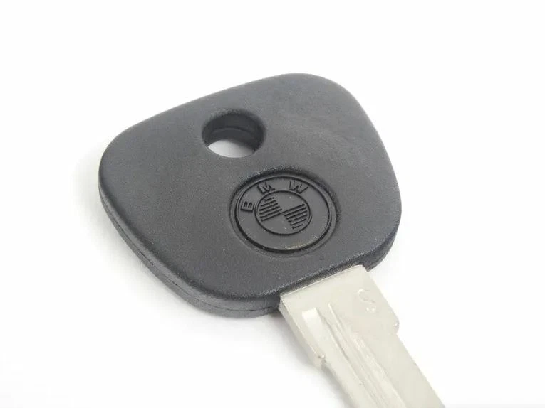 Genuine BMW E12 E23 E24 E28 E30 Blank Key Non-Illuminated NEW 51211900892 - Image 3 of 3