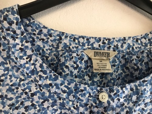 Duluth Trading Blouse Top Blue Color Print Button Long Sleeve Collarless Size M - Picture 7 of 8