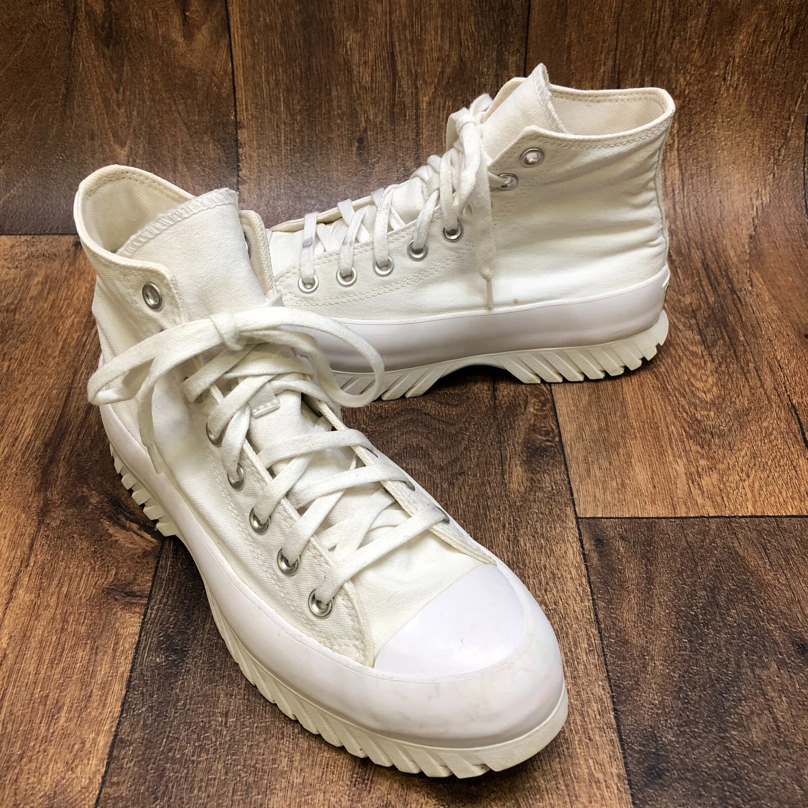 Scarpe Converse donna All Star Chuck Taylor alte con lacci in pelle bianca taglia 9