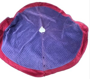 Pottery Barn Quilted Velvet Christmas Tree Skirt Purple Red Button Closure