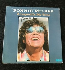 * RONNIE MILSAP * signed vinyl album * A LEGEND IN MY TIME * COA * 1