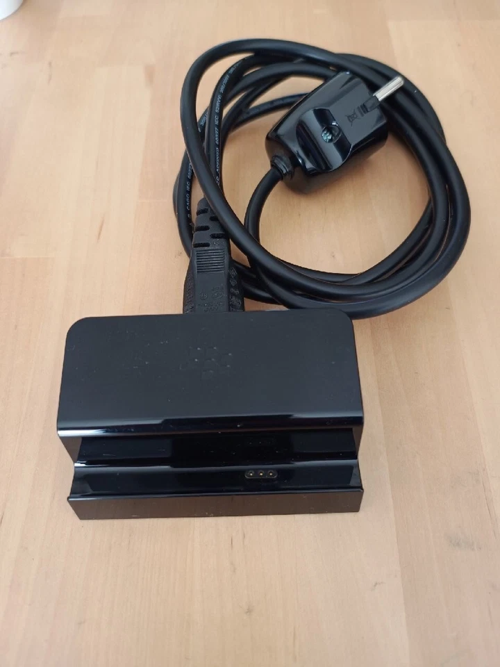 Blackberry Playbook Tablet 64 GB 7'' Zoll Gebraucht - Bild 3 von 3