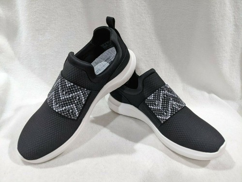 clarks cloudsteppers sneakers