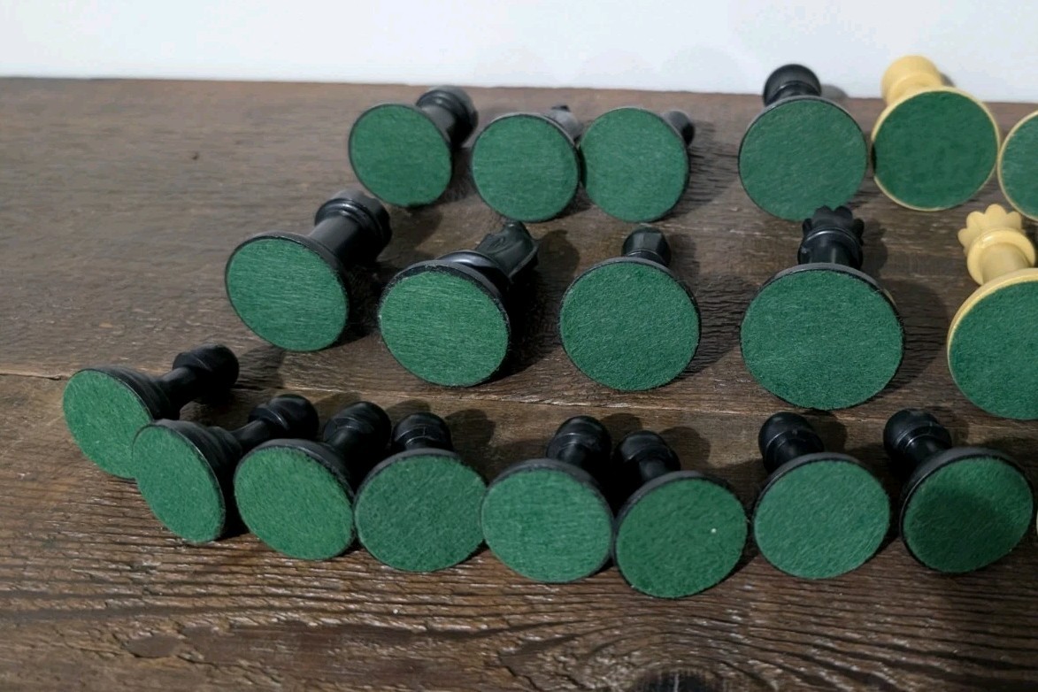 DRUEKE Simulated Wood Chess Pieces Heavy Weighted King 3.75" Vintage EXCELLENT