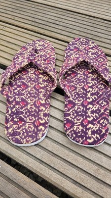 Exklusiv: 2 Paar Batik Flip-Flops   Pangkor Laut Resort (Malaysia)   Gr. 39-41