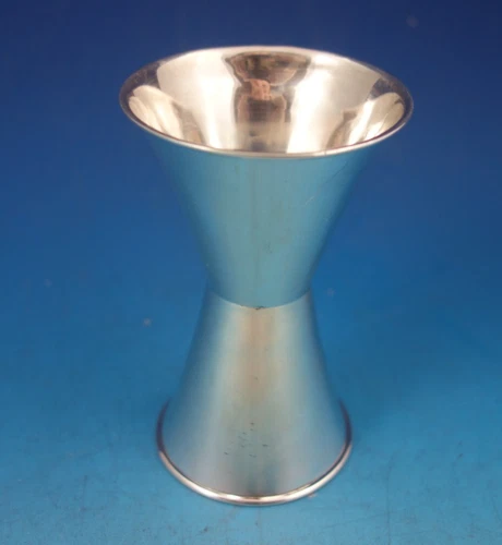 Reed and Barton Sterling Silver Double Jigger #H5 3 1/2" x 2" 1.16 ozt. (#8670)