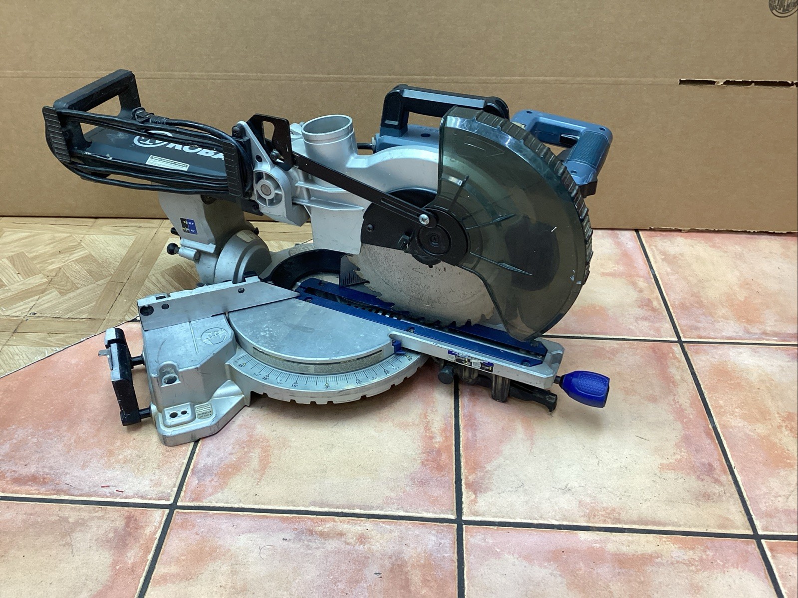 Kobalt 10-Inch Bevel Sliding Compound Miter Saw with Laser G