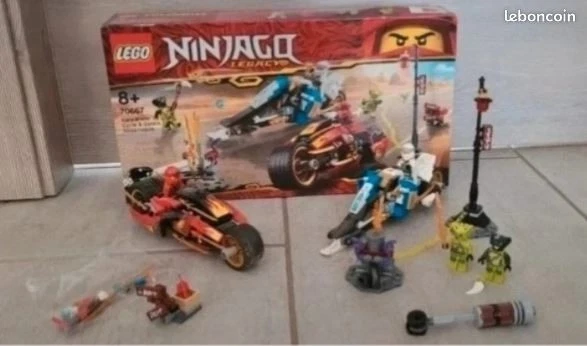 LEGO Ninjago 70667 Kai's Blade Cycle & Zane's Snowmobile, photo 1 sur 3