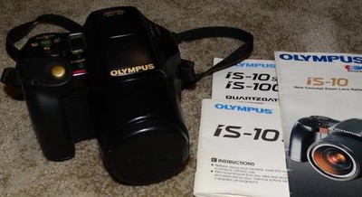 OLYMPUS IS-10 DLX FILM 35mm CAMERA w/ INSTRUCTIONS + 528-110mm 1:4.5-5.6  LENS