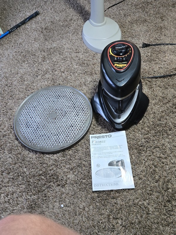 Presto Pizzazz Plus Rotating Oven