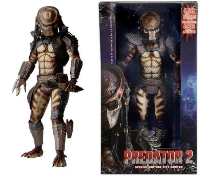 -=] NECA - Predator 1/4 City Hunter 45cm. A.Figuren mit LED [=-