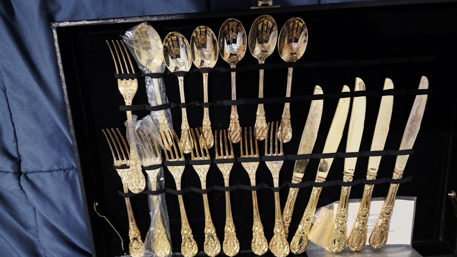 WM Rogers & Son Enchanted Rose Gold Plated Silverware Flatware 