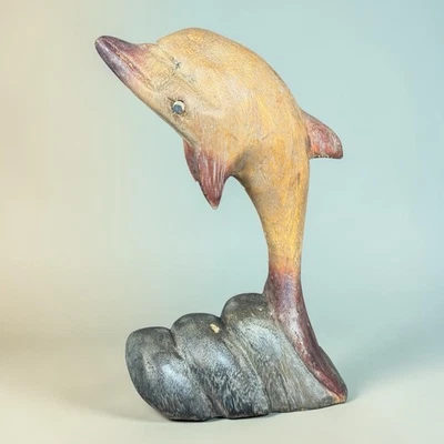 Dauphin sautant en bois? sculpté vintage objet de décoration - Photo 1/4