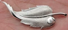 VTG SIGNED STERLING TEXTURED WAVY LEAF Brooch Pin silver tone costume jewelry