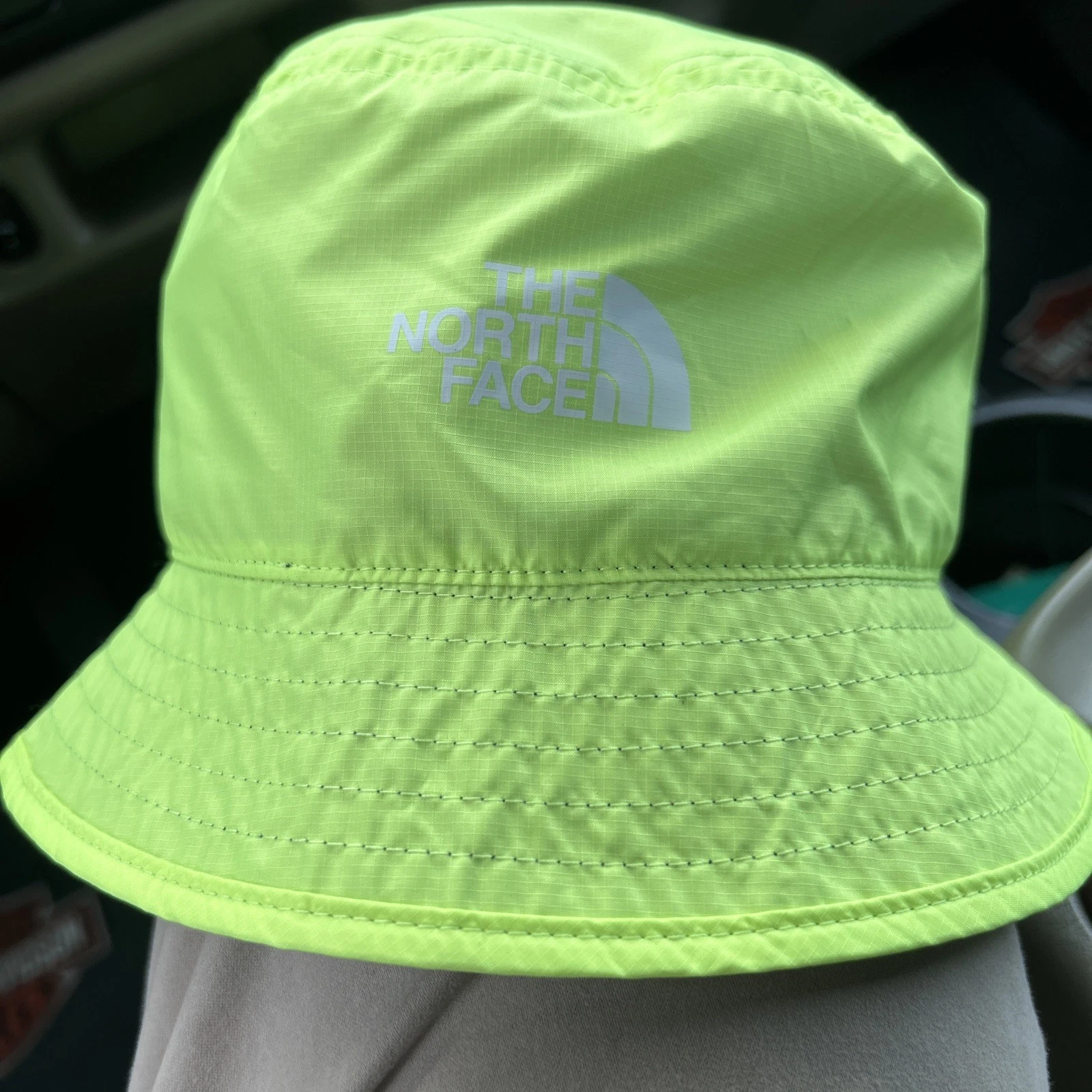 The North Face Sun Stash Bucket Hat LED Yellow L-XL NWT