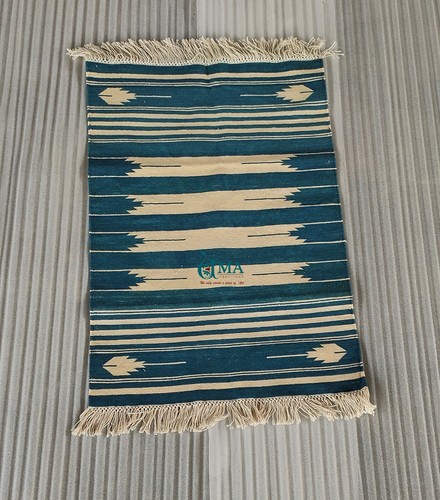 Stripped Cotton Rug, Rug Living Room, Handwoven Scallop Cotton Area rug Yoga Rug - Picture 1 of 5