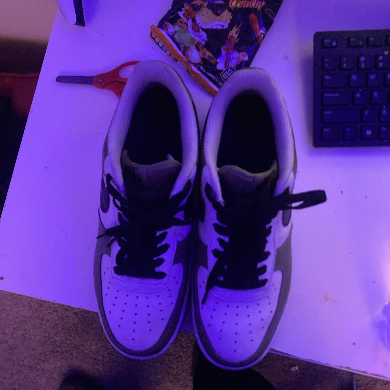 Air Forces - image 6