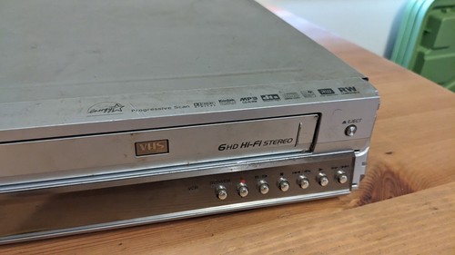 LG DVD Recorder & VCR COMBO Model: RC7723W Multi Format Recording faulty M - Picture 4 of 19