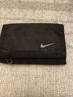 nike leather trifold wallet