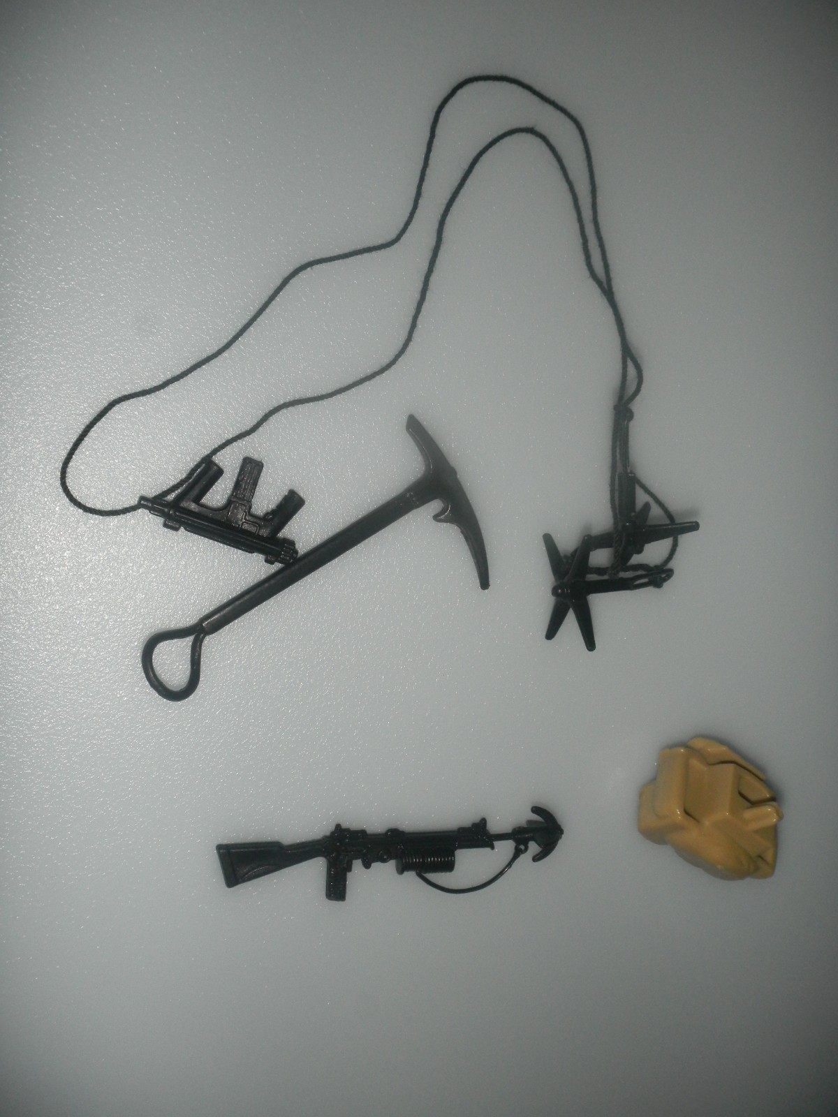Picture 2 of 9
