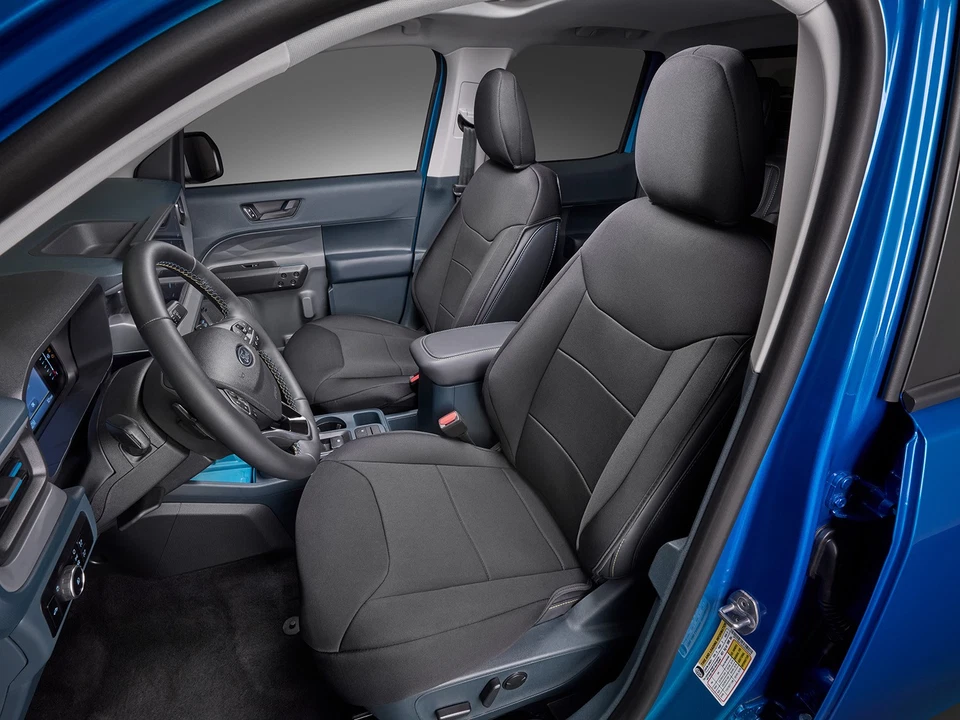 Ford Maverick® 2022-2024 Coverking Black Custom Fit NeoSupreme Front Seat Covers Foto 2 de 3