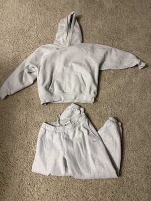 Hoodie Aritzia White Sweatpants Aritzia TNA Sweatfleece Cozy Fleece Mega Fit Hoodie Sweatpants Set XS 
