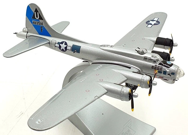 Corgi 1/144 Scale 48205 - Boeing B-17G Sentimental Journey Aircraft - Image 4 of 4