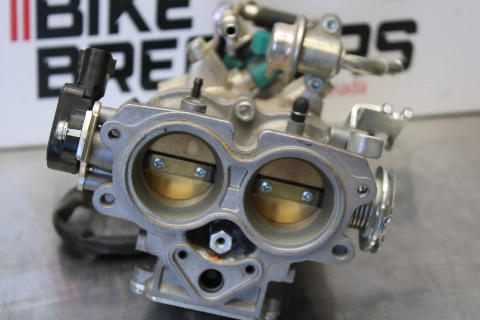 09 CUERPOS DEL ACELERADOR YAMAHA V STAR 950 BB172 Foto 4 de 4