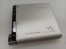 MD WALKMAN Model MZ RH1 SONY