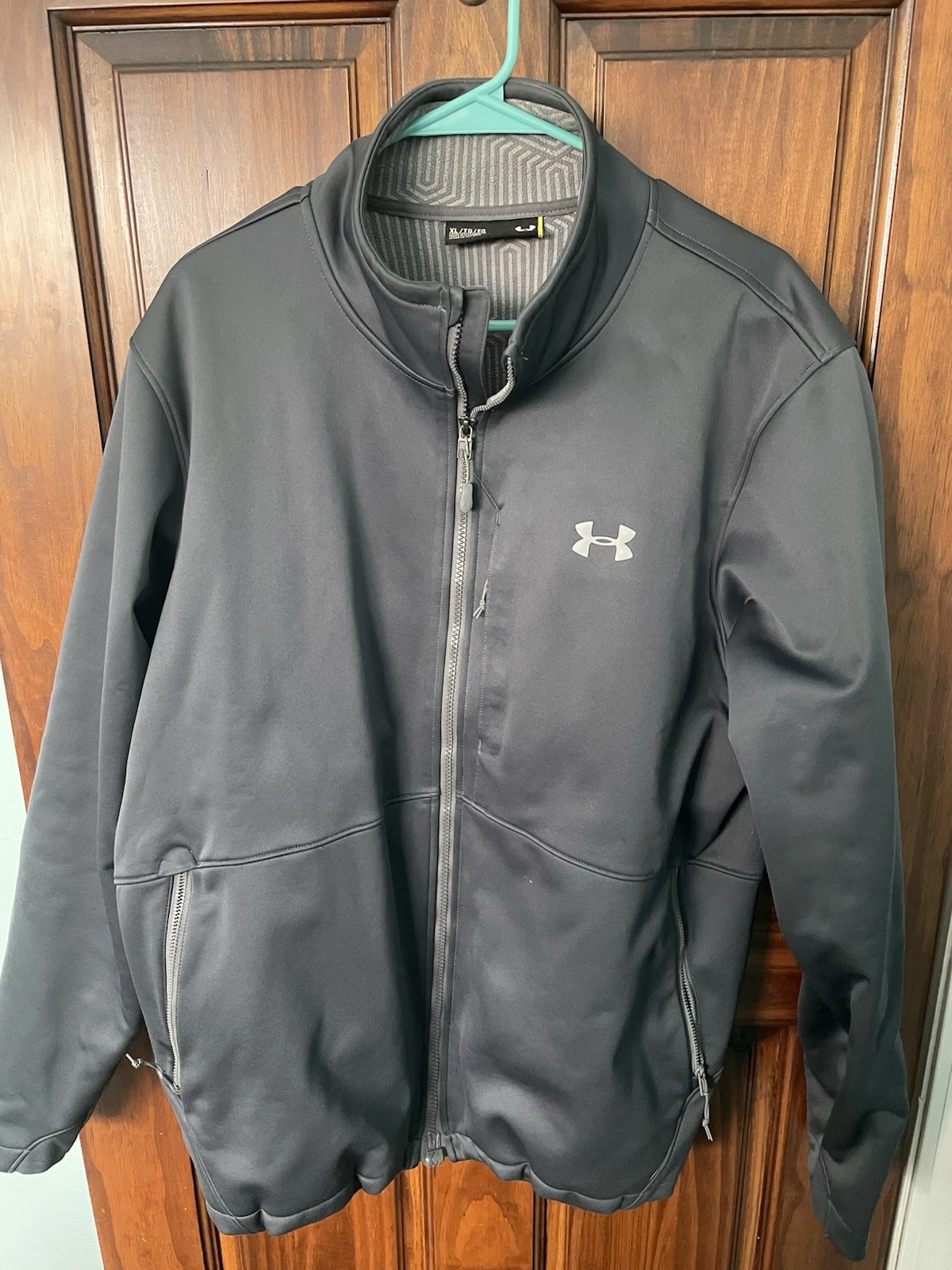 Men’s Under Armor Soft Shell Jacket Size XL Grey