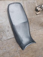 SUZUKI GSX1100 GSX 1100 F SEAT NO RIPS