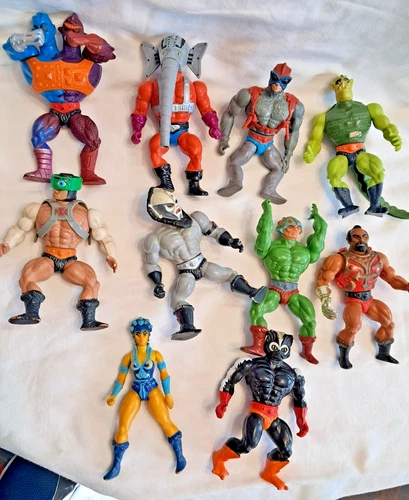10 Vintage 1980s MOTU Action Figure Lot Mattel He-Man Teela Two-Bad Snout Spout