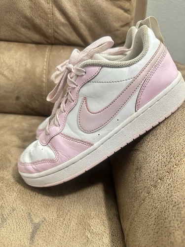 Sneakers Nike Court Borough Low GS Youth 6.5 rosa bianco senza solette pulite