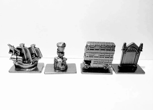 Scene It Harry Potter 2nd Edition (Set of 4) Game Pieces Tokens Movers Complete