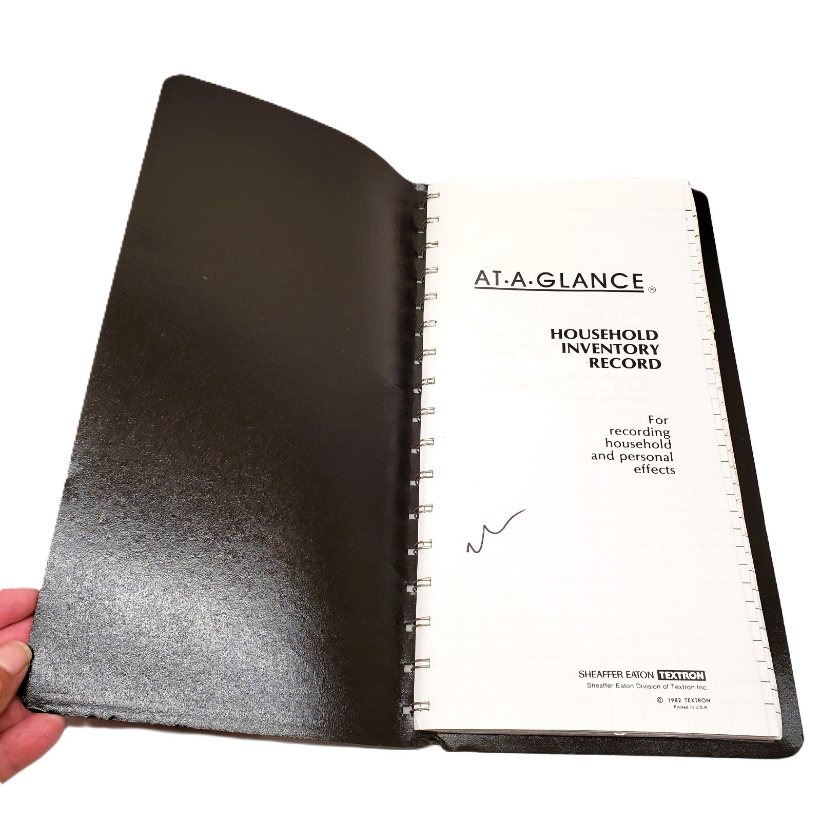 1982 At-A-Glance Household Inventory Photo Record Sheafer Eaton Binder UNUSED
