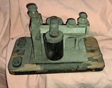 Vintage  Bunnell  Telegraph Sounder Railroad Morse Code. Brass Tag W.U. Tel. Co.